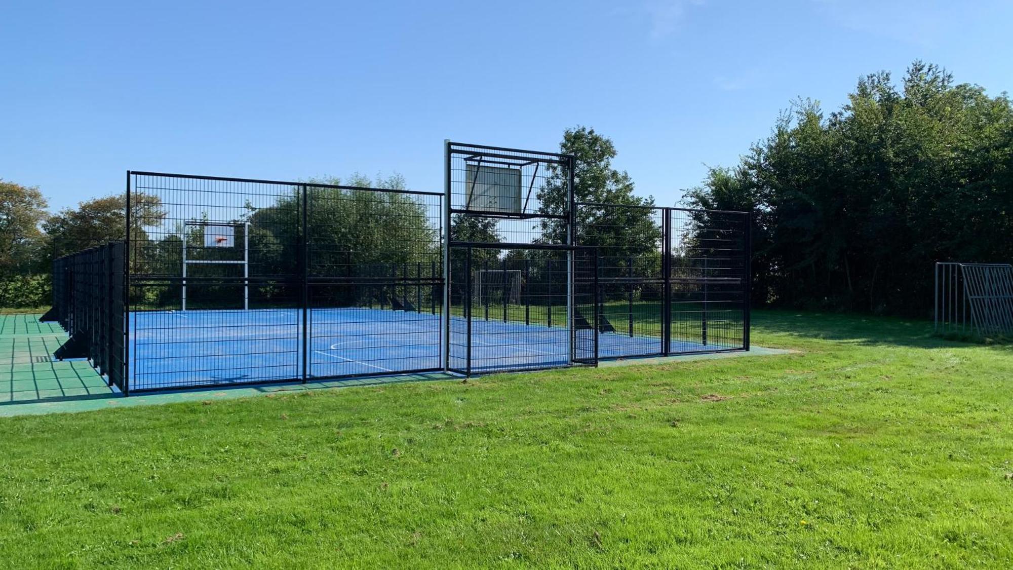 'T Paviljoenhus Bij Sneekermeer Offingawier Kültér fotó